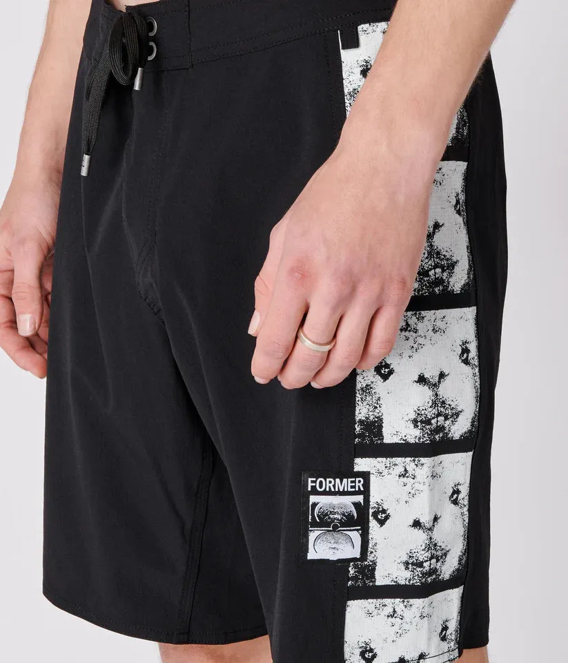 Dire Control Trunk