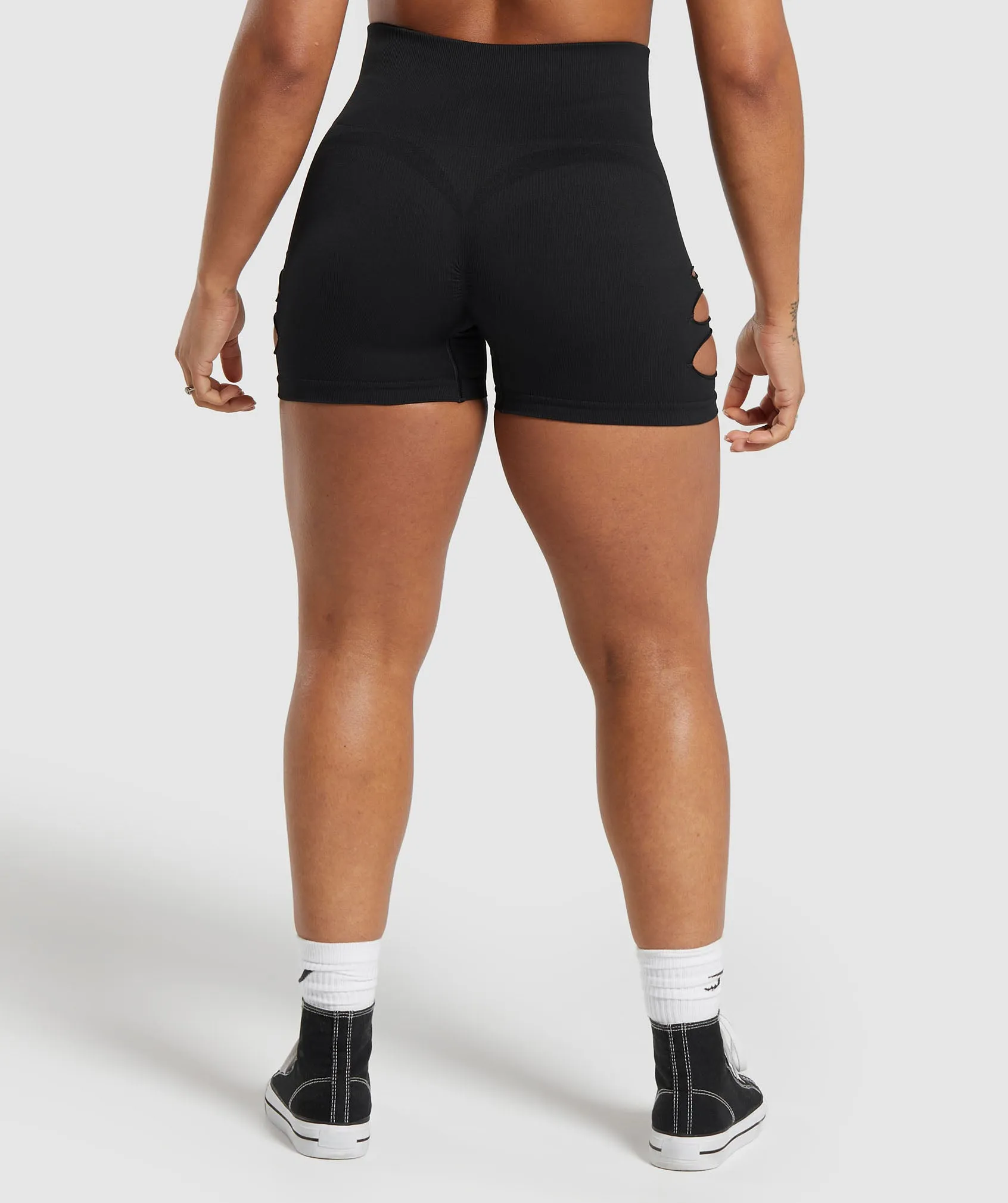 Gymshark Gains Seamless Ripped Shorts - Black