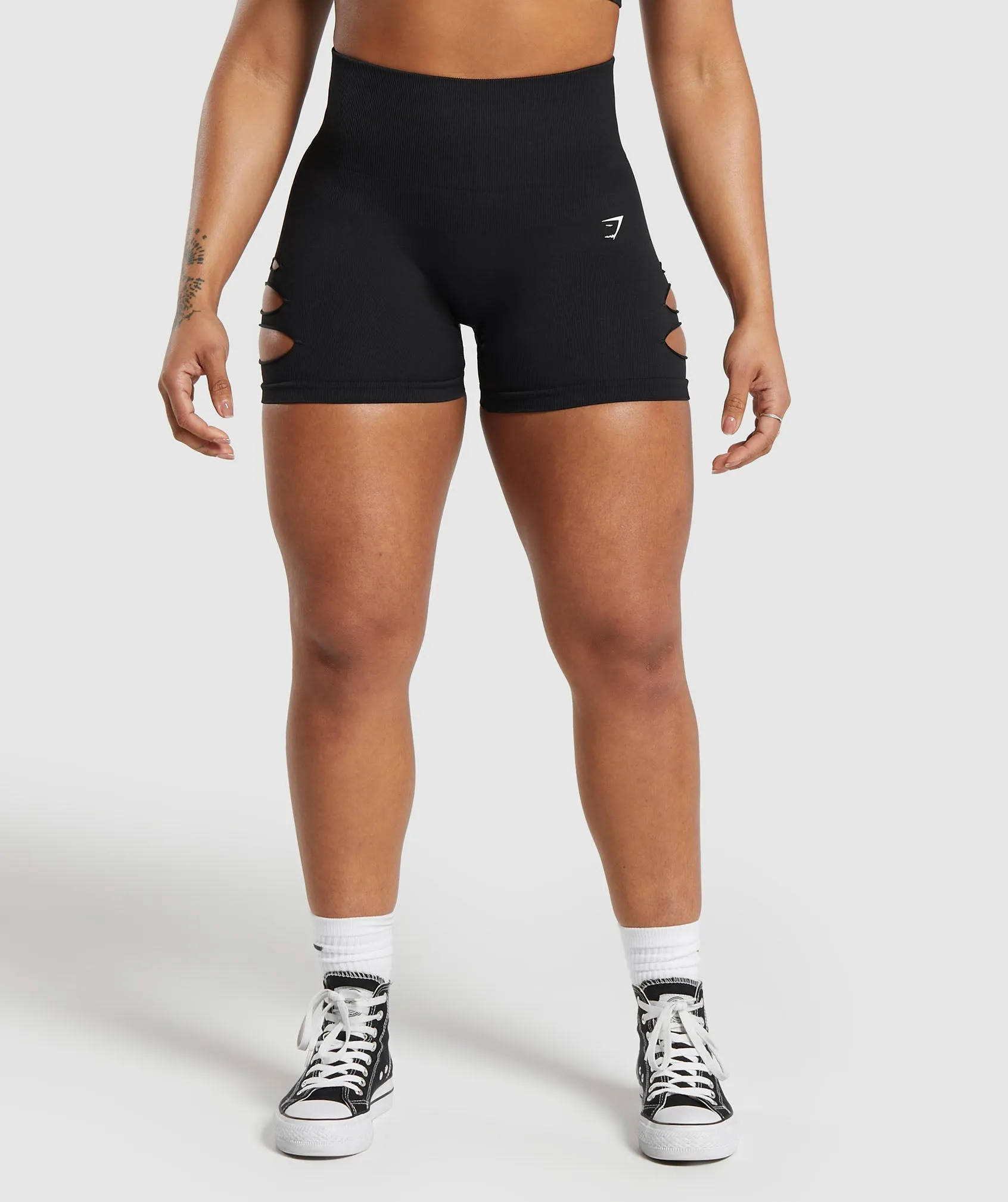 Gymshark Gains Seamless Ripped Shorts - Black