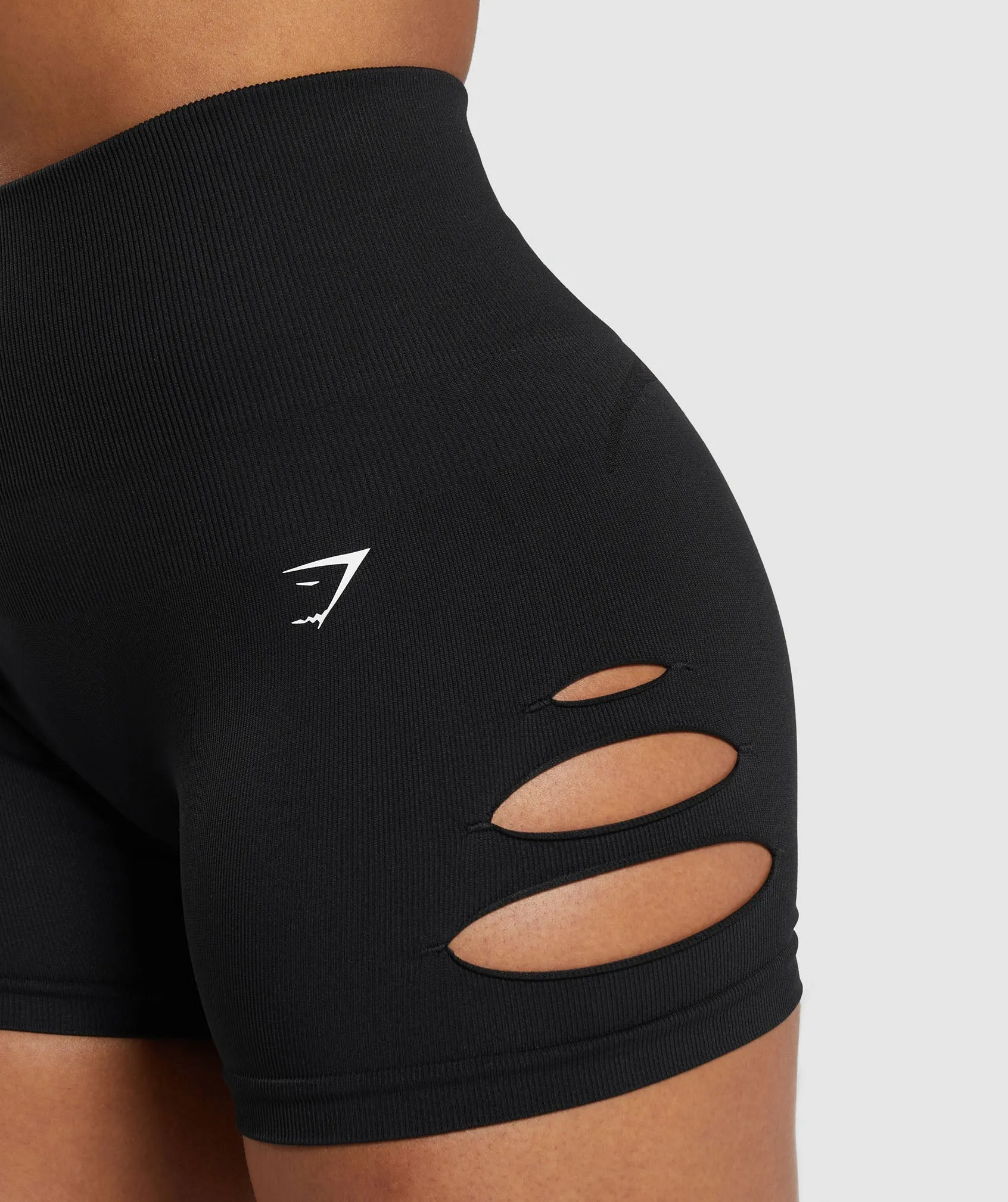 Gymshark Gains Seamless Ripped Shorts - Black